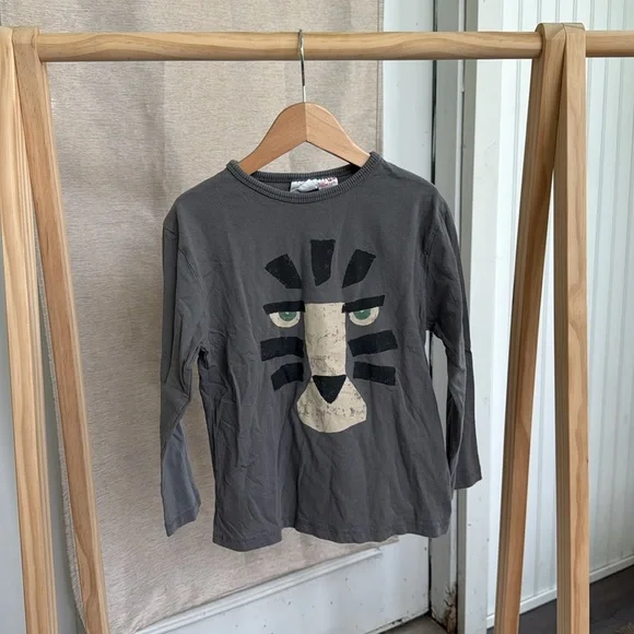 Zara Tee - Picture 4 of 4